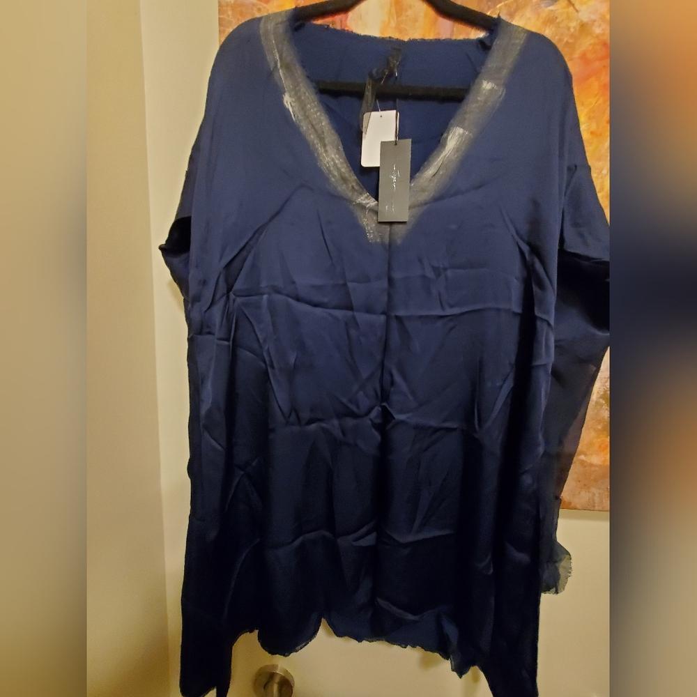 Sz 1 oversized NWT $576 Jaga tunic with gold